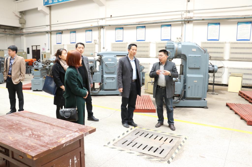 TC{UED8GYL72FP@){UBIUNU.png TC{UED8GYL72FP@){UBIUNU.png